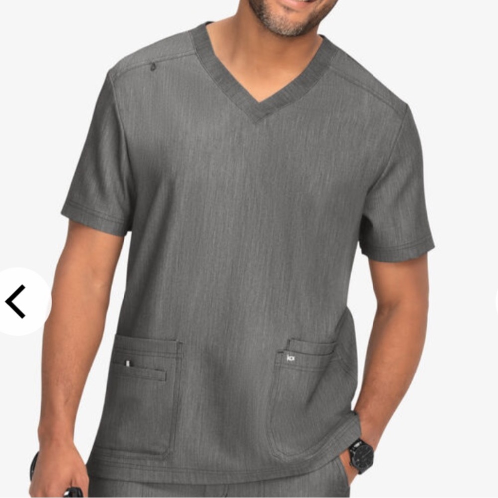 NEW KOI Next Gen Free to Be Men's 4-Pocket STRETCH V-Neck Scrub Top Size:M